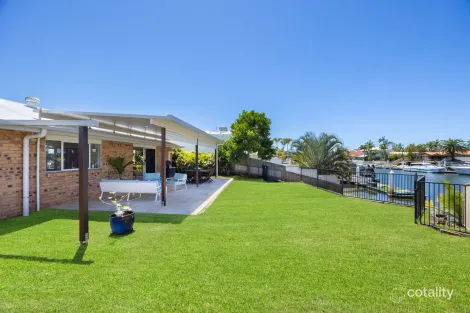 Property photo of 19 Mooloolah Drive Minyama QLD 4575