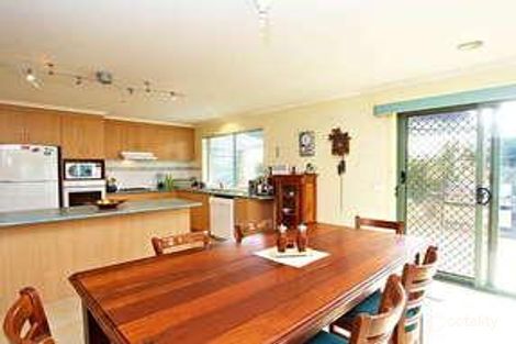 Property photo of 12 Carly Terrace Werribee VIC 3030