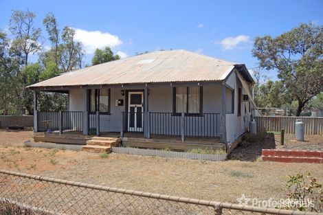 Property photo of 4 Evans Street Morawa WA 6623