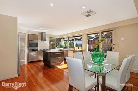 Property photo of 31 Jessica Close Wantirna South VIC 3152