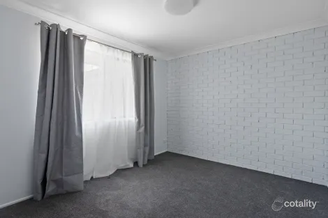 Property photo of 1/28 Robb Street Oakey QLD 4401