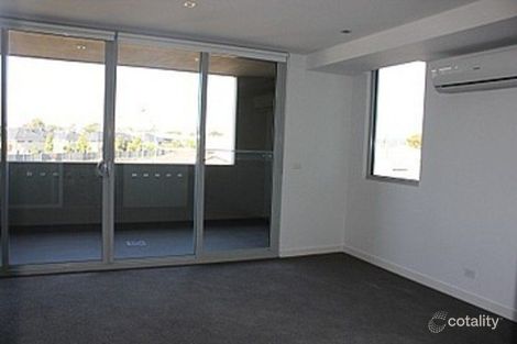 Property photo of 17/17 Eucalyptus Drive Maidstone VIC 3012