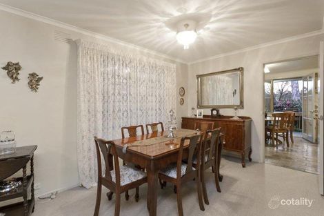 Property photo of 34 Somerset Drive Viewbank VIC 3084