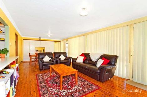 Property photo of 28 Kurraba Parade Berkeley Vale NSW 2261