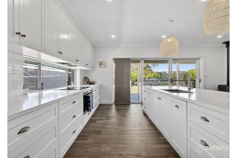 Property photo of 4 Little Close Run-O-Waters NSW 2580