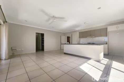 Property photo of 2 First Close Bowen QLD 4805