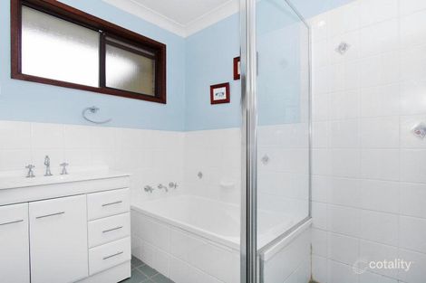 Property photo of 11 Waree Drive Hillvue NSW 2340
