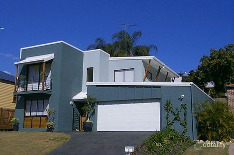 8 Daniel Pl, Newmarket, QLD 4051