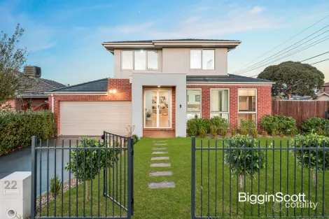 Property photo of 22 Trevor Court Mount Waverley VIC 3149