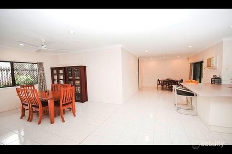Property photo of 6 Grimes Close Kanimbla QLD 4870