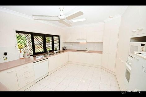 Property photo of 6 Grimes Close Kanimbla QLD 4870