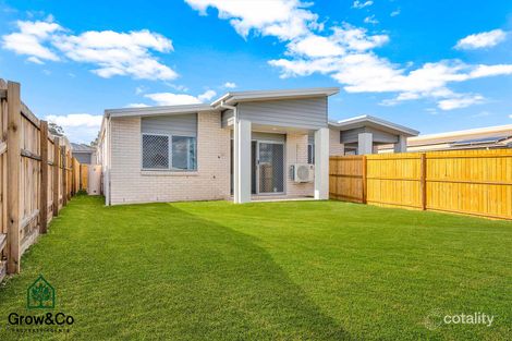 Property photo of 18 Wright Crescent Flinders View QLD 4305