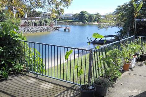 13 Lakeland Key, Broadbeach Waters, QLD 4218