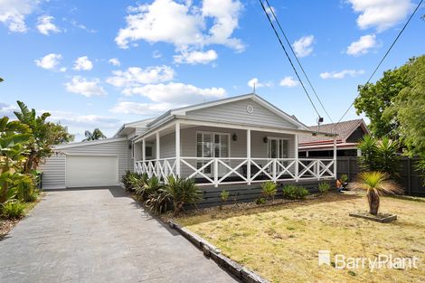 25 Wunalla Rd, Seaford, VIC 3198