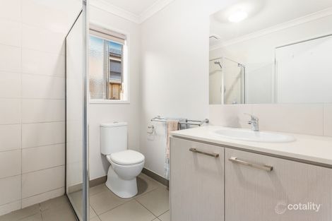 Property photo of 6 Curved Trunk Road Officer VIC 3809