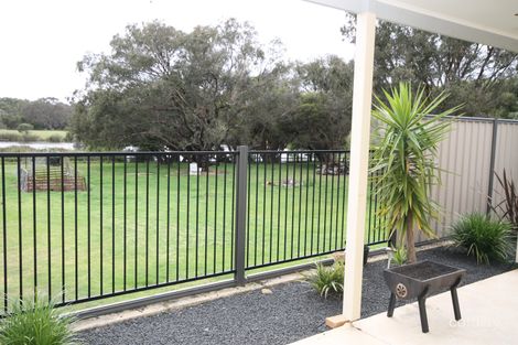 Property photo of 8/5 Break O'Day Drive Australind WA 6233