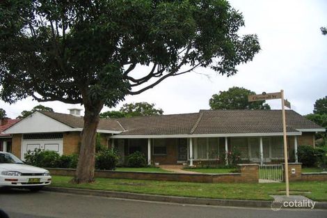 10 Glenwall St, Kingsgrove, NSW 2208