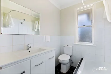 Property photo of 35 Paterson Road Springwood NSW 2777