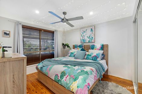 Property photo of 24 George Hely Crescent Killarney Vale NSW 2261