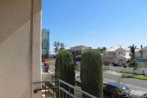 Property photo of 19/56 Beach Road Hampton VIC 3188