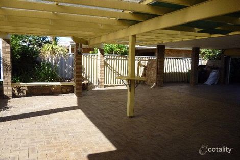 Property photo of 4 Argyle Court Thornlie WA 6108