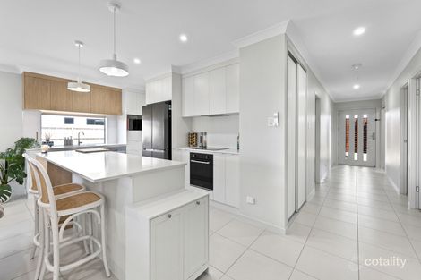 Property photo of 12 Regency Crescent Beaconsfield QLD 4740