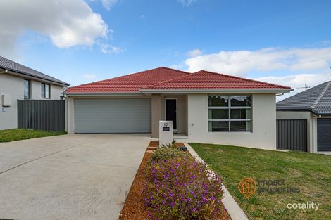 Property photo of 12 Bindugan Crescent Ngunnawal ACT 2913