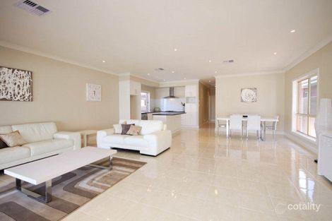 15 Martin Cres, Aldinga Beach, SA 5173