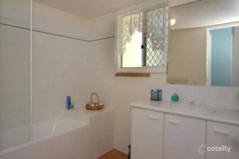 Property photo of 3/1-3 Andrew Street Point Arkwright QLD 4573