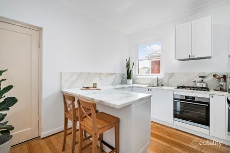 Property photo of 2/3 Fairbairn Road Toorak VIC 3142