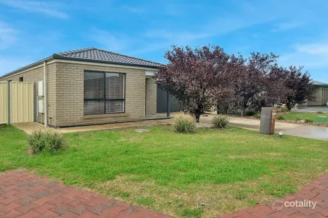 1 Willys St, Munno Para West, SA 5115