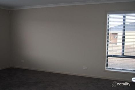 Property photo of 30 Parrot Drive Whittlesea VIC 3757