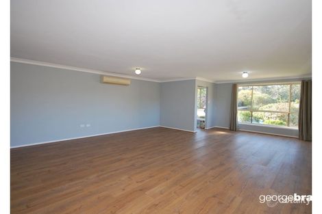 Property photo of 6 Tamarisk Place Wyoming NSW 2250