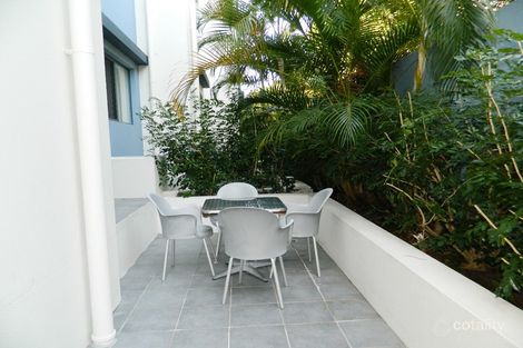 3/6 Fifth Ave, Burleigh Heads, QLD 4220