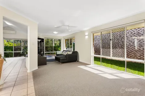 39 SORBONNE CL, SIPPY DOWNS, QLD 4556
