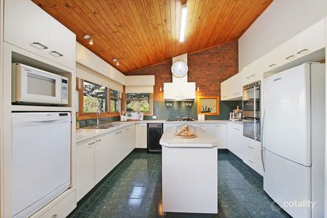 Property photo of 25 McGaffins Road West Wodonga VIC 3690