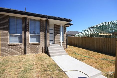 4 Irvine St, Elderslie, NSW 2570