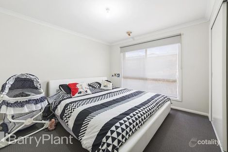 Property photo of 2/7 Montrose Court Sydenham VIC 3037