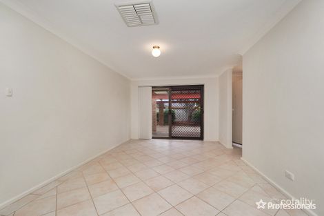 Property photo of 34 Pageant Loop Heathridge WA 6027