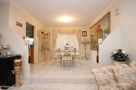 Property photo of 2 Woods Place Roxburgh Park VIC 3064