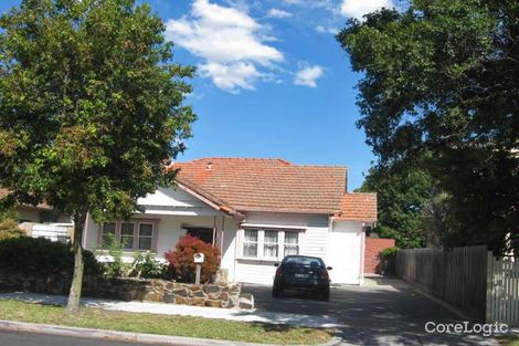 Property photo of 18 Kingsley Parade Carnegie VIC 3163