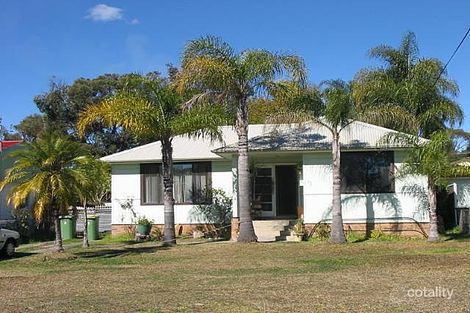 9 Spencer Rd, Mannering Park, NSW 2259