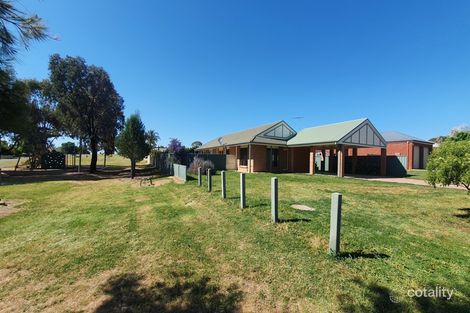 Property photo of 1 Tower Place Rutherglen VIC 3685