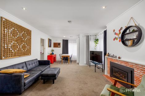 Property photo of 22 Moreton Crescent Bundoora VIC 3083