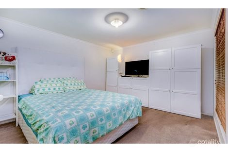 Property photo of 4 Penash Place Point Cook VIC 3030