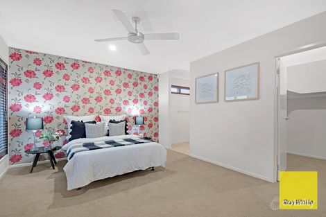 Property photo of 12 Toucan Road Tarneit VIC 3029
