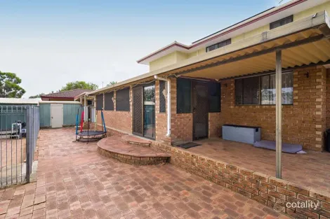 Property photo of 8 Newstead Crescent Parmelia WA 6167