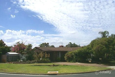 Property photo of 6 Jefferies Way Leeming WA 6149