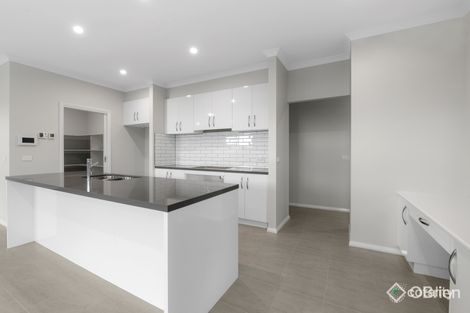Property photo of 20 Balaton Drive Pakenham VIC 3810