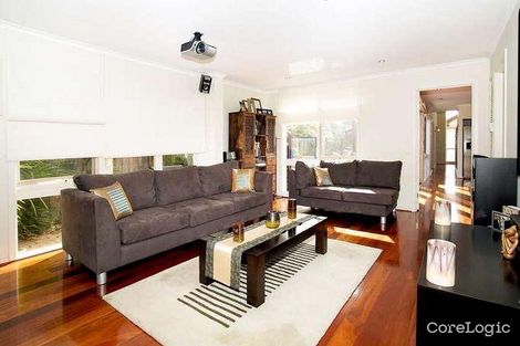 Property photo of 2 Ti-Tree Grove Parkdale VIC 3195